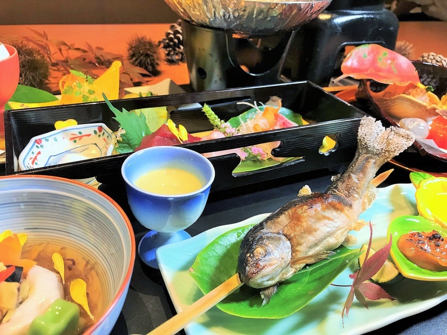 【夏休みファミリープラン】【温泉露天風呂付客室】川遊びを楽しむ夏休み★ジェラート付★