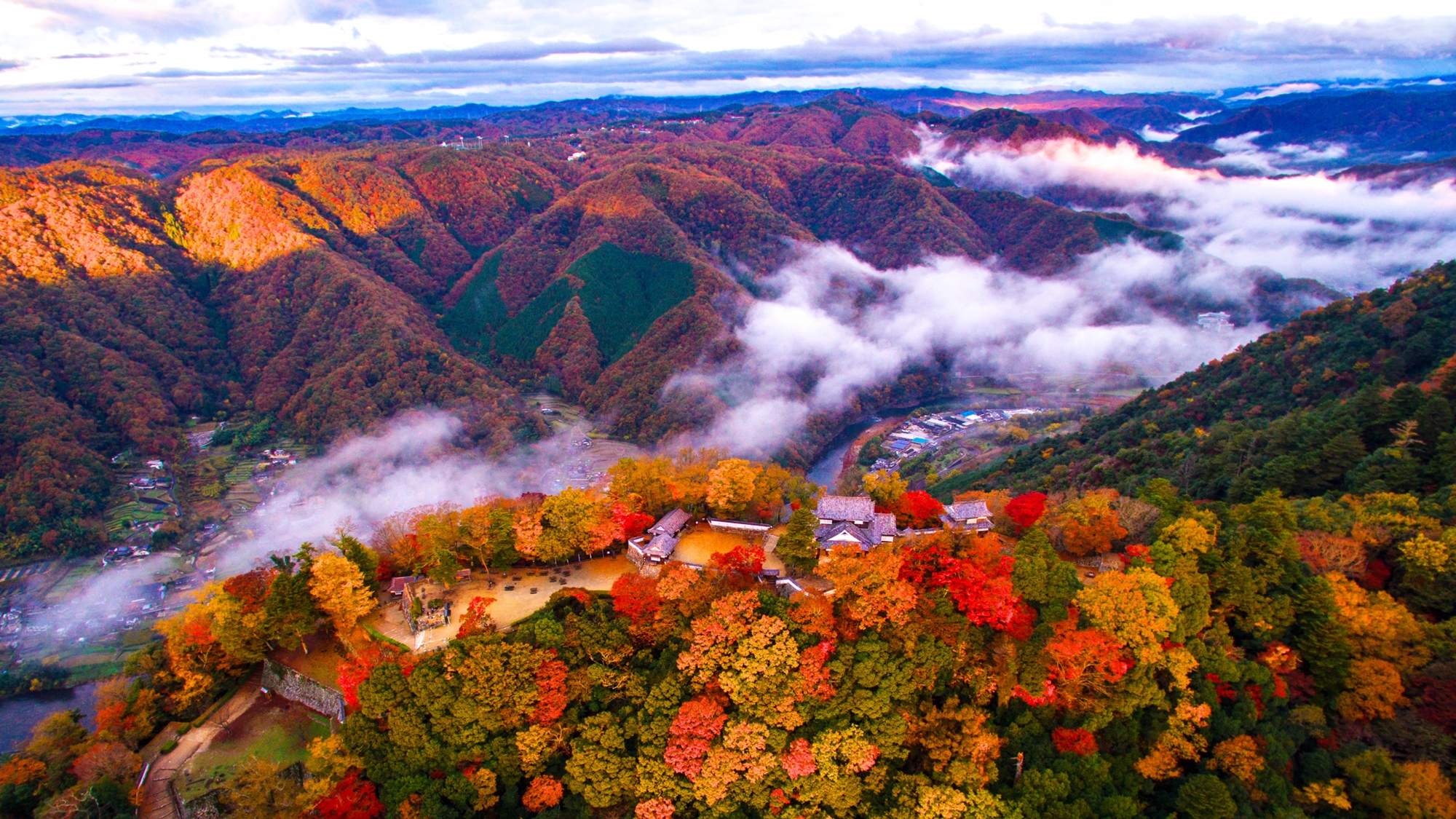 備中松山城　紅葉