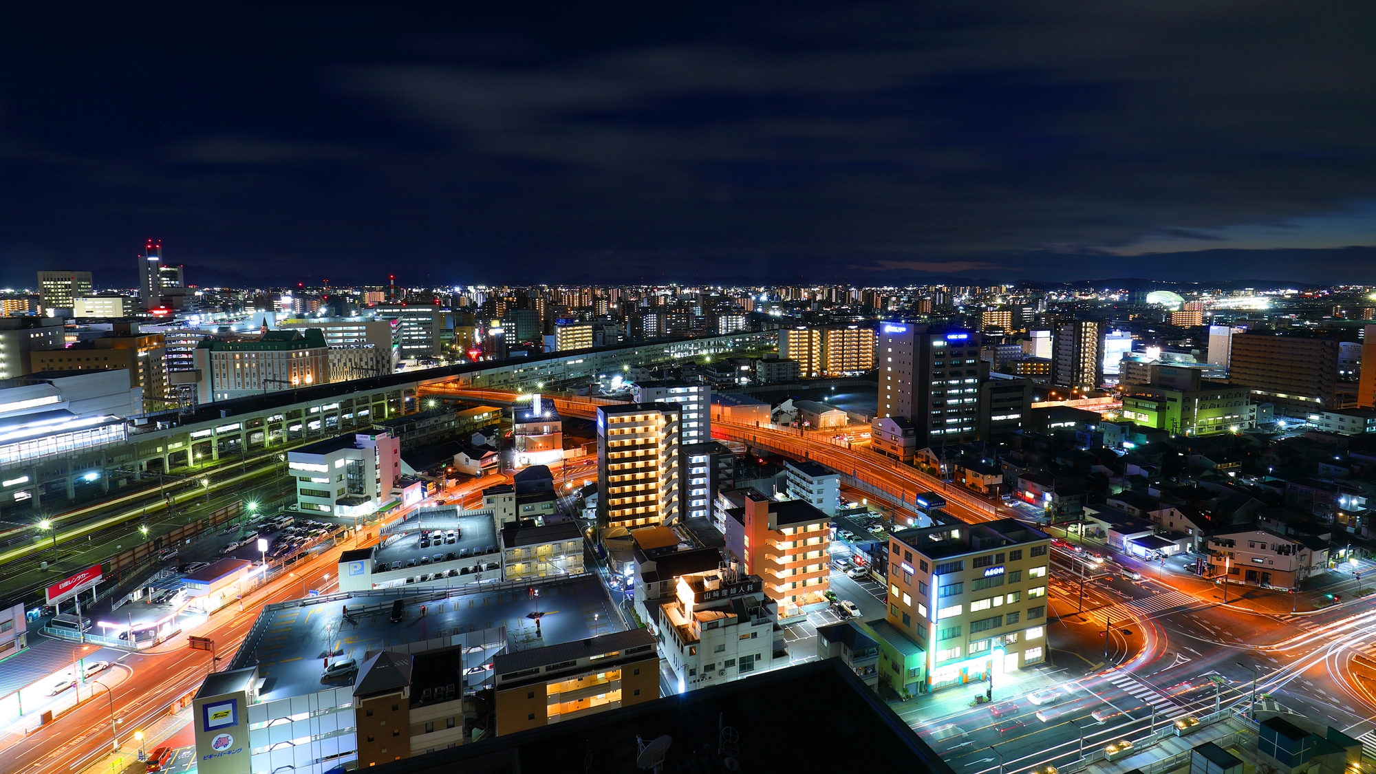 南側からご覧頂ける岡山の夜の街並み