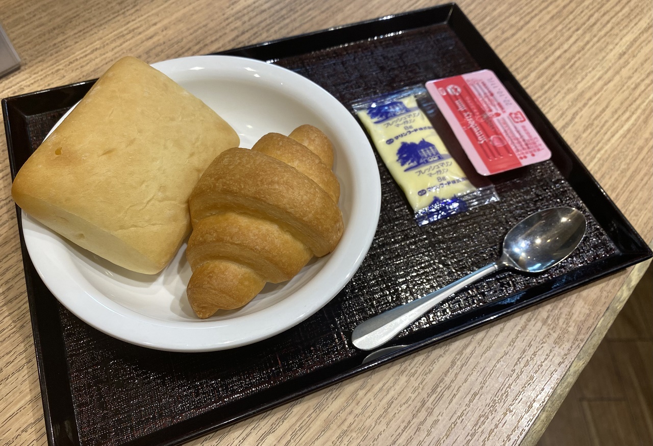 【朝食】◆パン◆　※レストランスタッフに声かけてください。