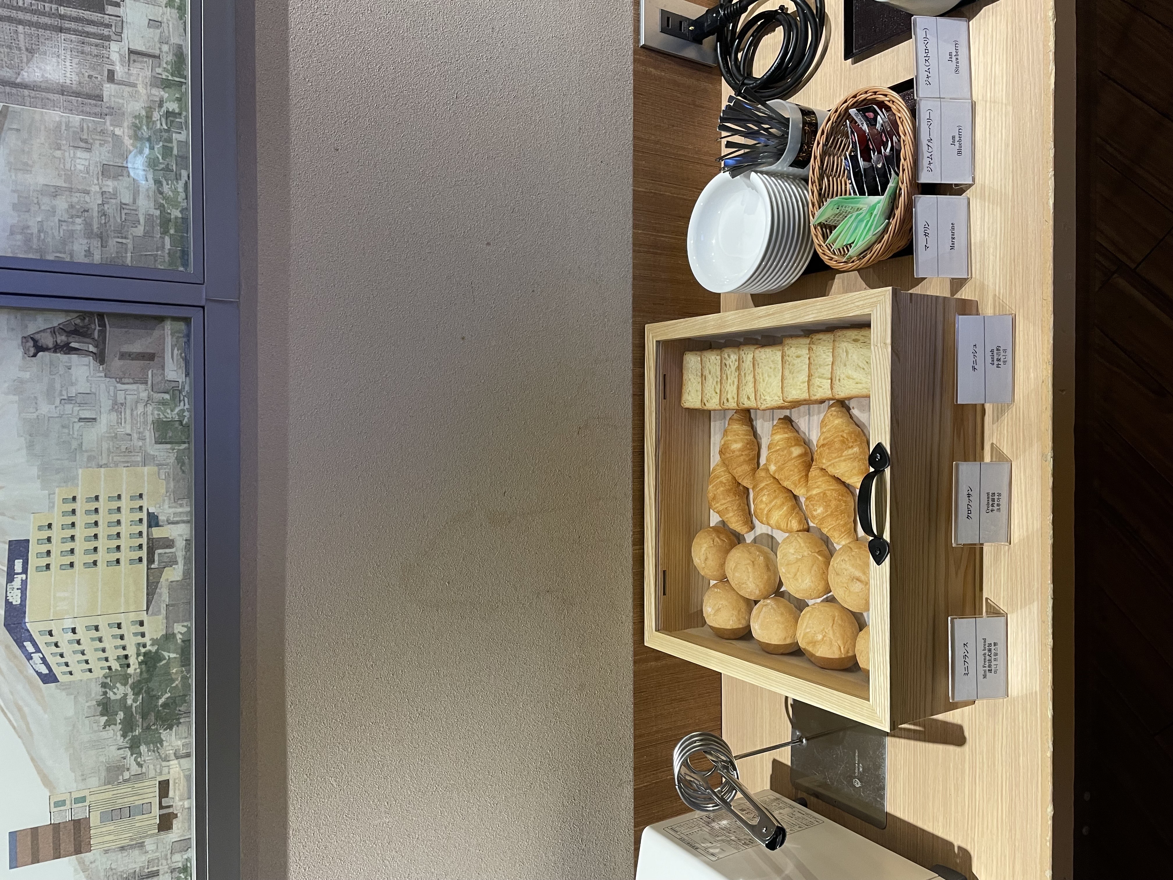 【朝食】◆パン◆　ミニフランスパン・クロワッサン・デニッシュ