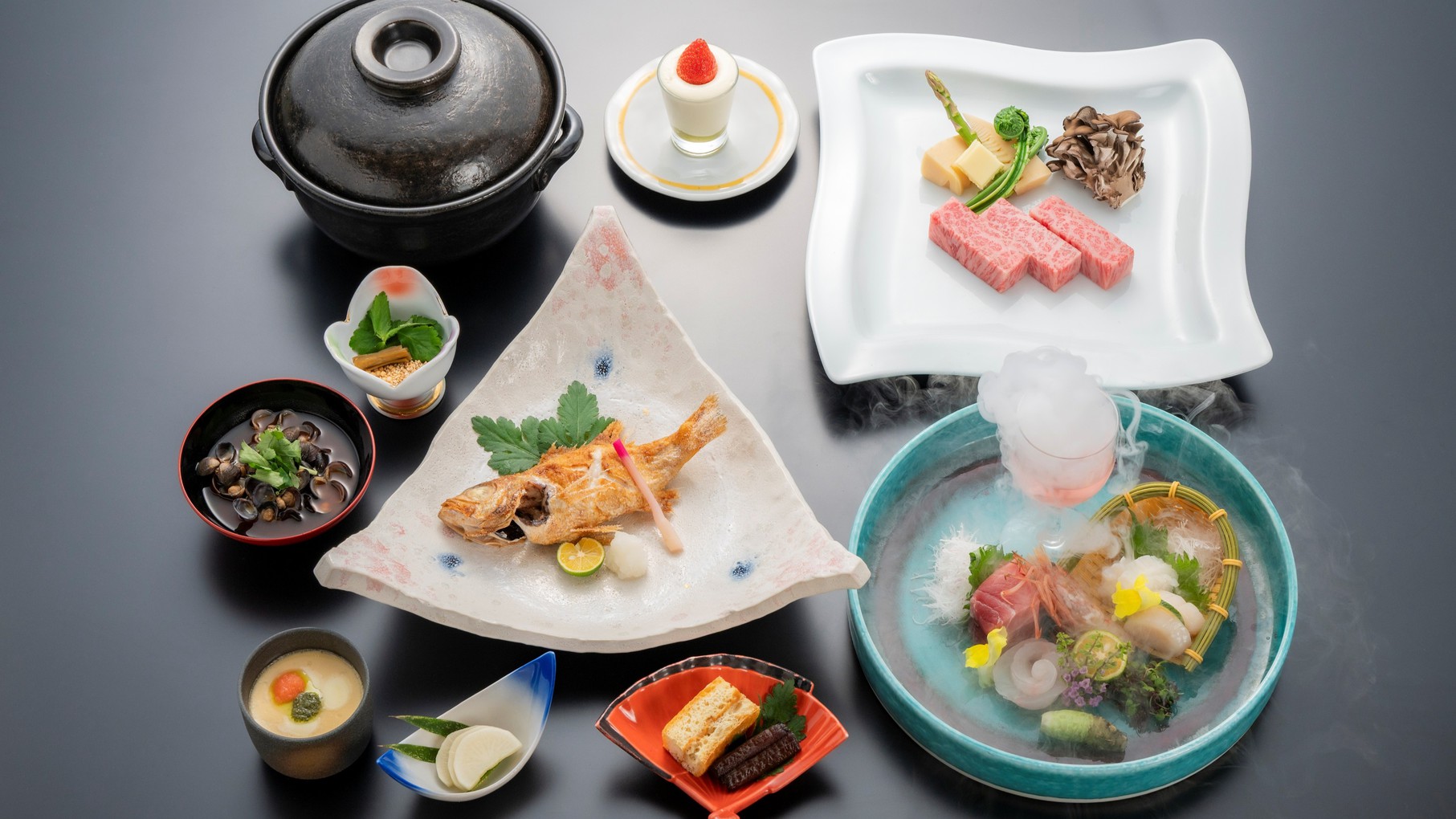【食に感動を！】春香花月「特選会席」◆《新潟和牛》と《のどぐろ半身焼き》（2食付き）