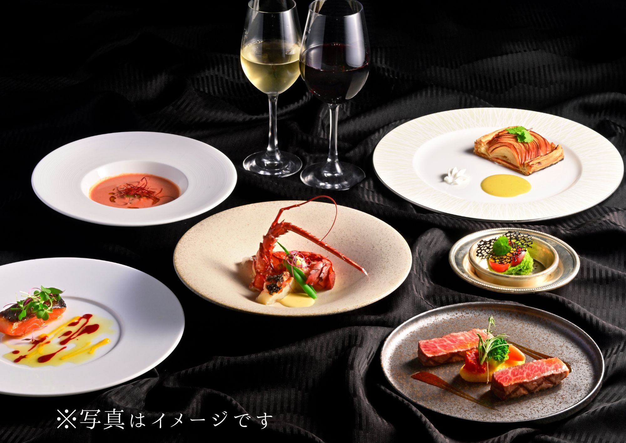 【年末年始限定 Special Dinner】特別な人と贅沢な時を　17：30・18：00スタート