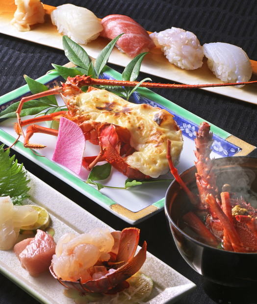 日本料理「綵」〜あやぎぬ〜　９月〜１１月限定☆野母崎伊勢海老会席料理付プラン【1泊2食】