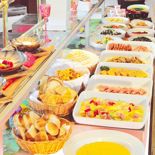 Breakfast buffet (image)