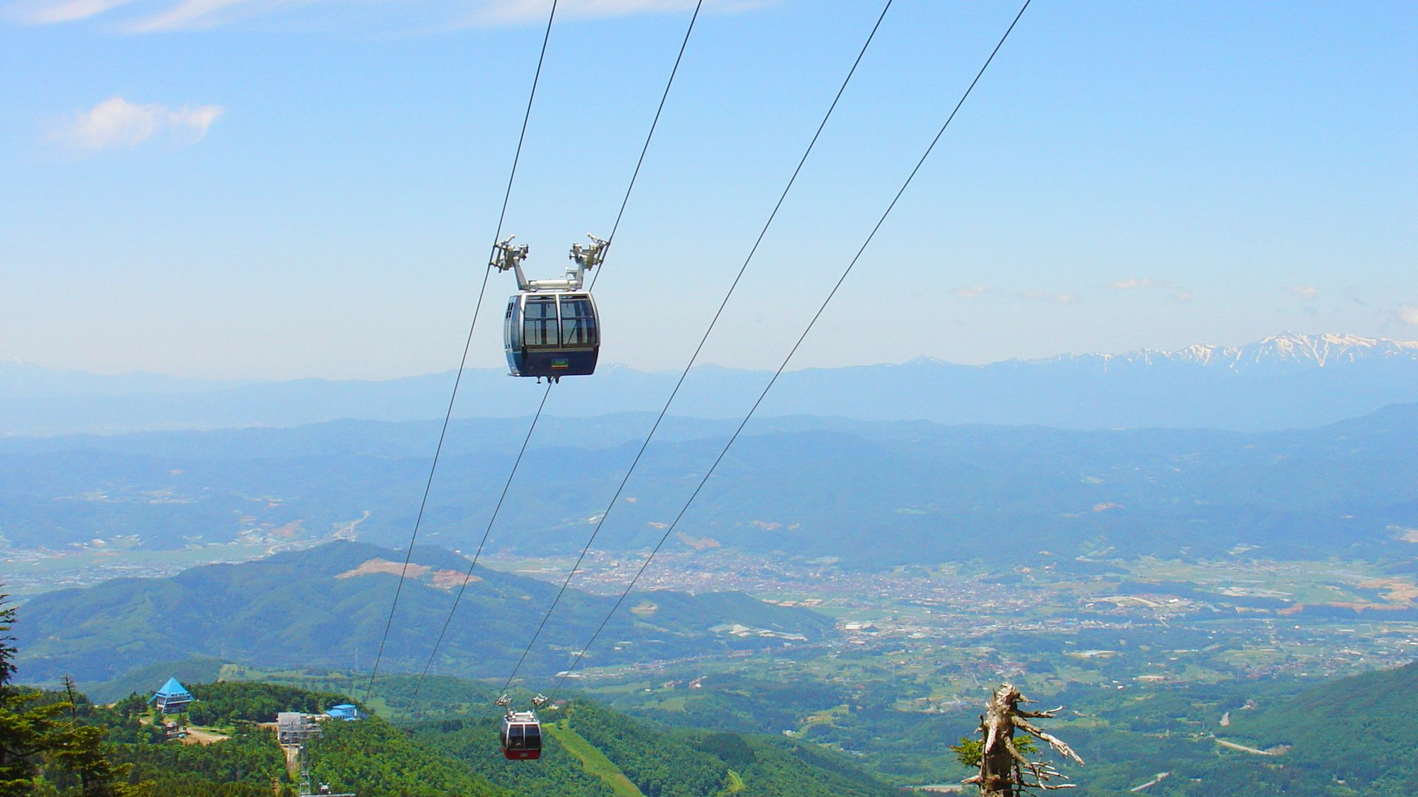 【絶景の空中散歩を楽しめる蔵王ロープウェイ】登山やトレッキングも◎