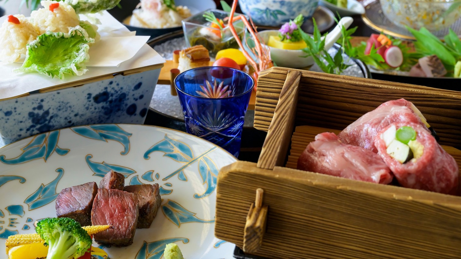 【楽天月末セール】ワンランク上の美食ステイ〜贅沢を味わうメイン料理をチョイス＜プレミアム味覚会席＞