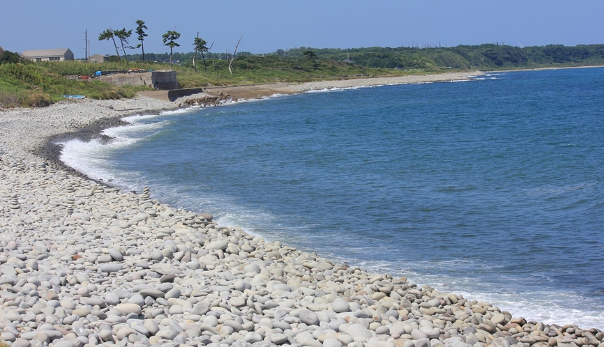 ◆鳴り石の浜◆「カラコロ」と音が鳴る海岸。『良くなる（鳴る）』と注目のパワースポット