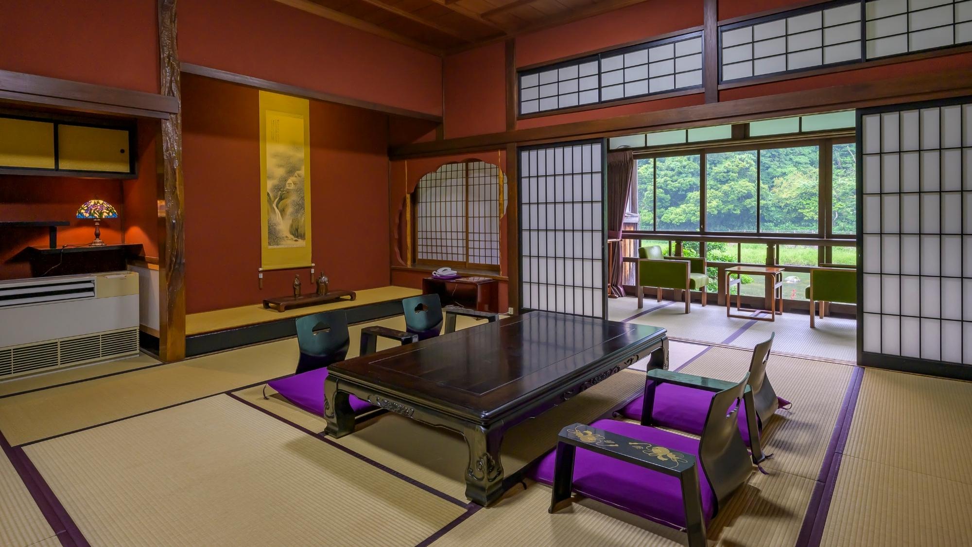 何もない場所でございますが、静かにゆったりとお寛ぎ頂けるお部屋です【楓の間】