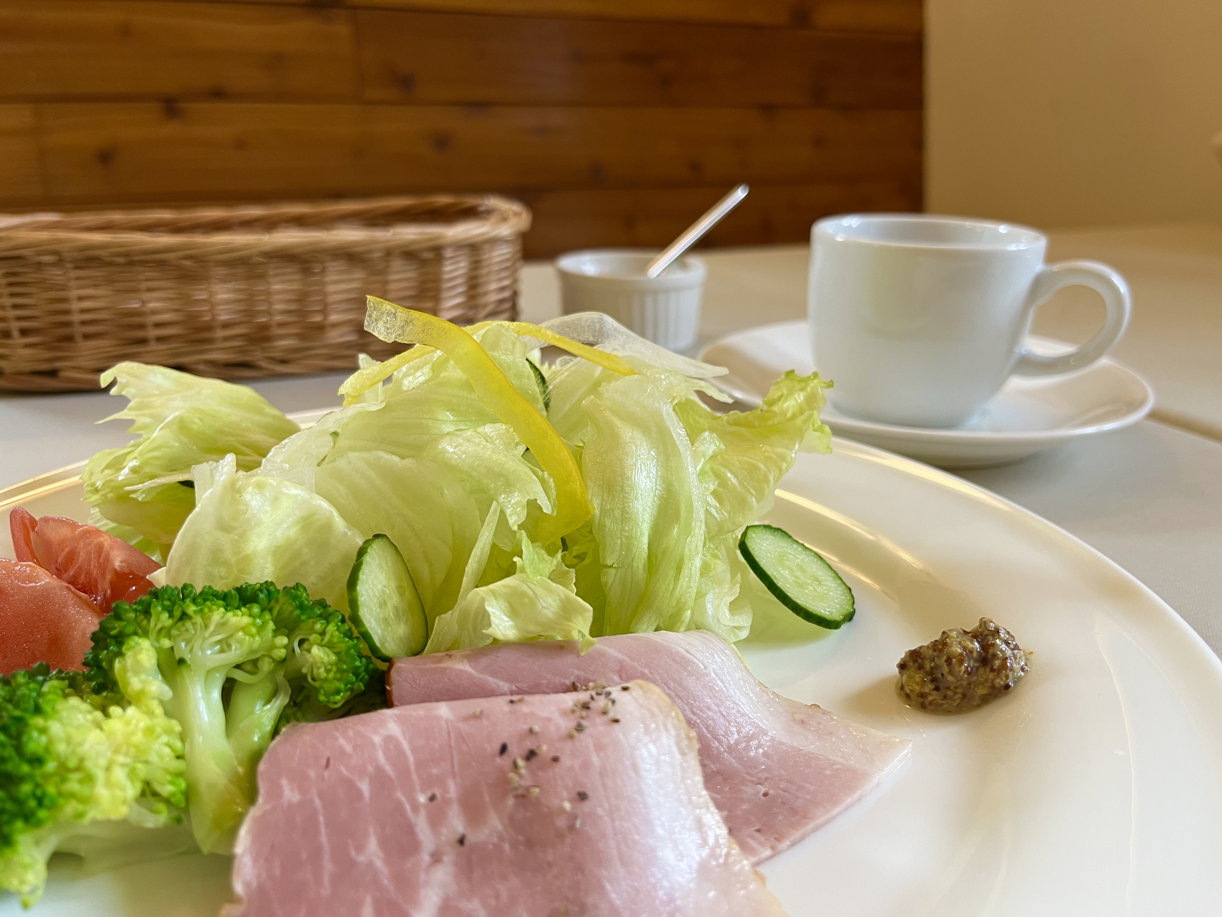 バークの定番朝食はお野菜たっぷり！