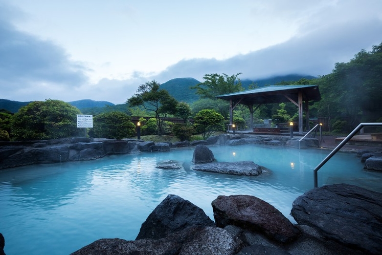 山恵の湯（南側）