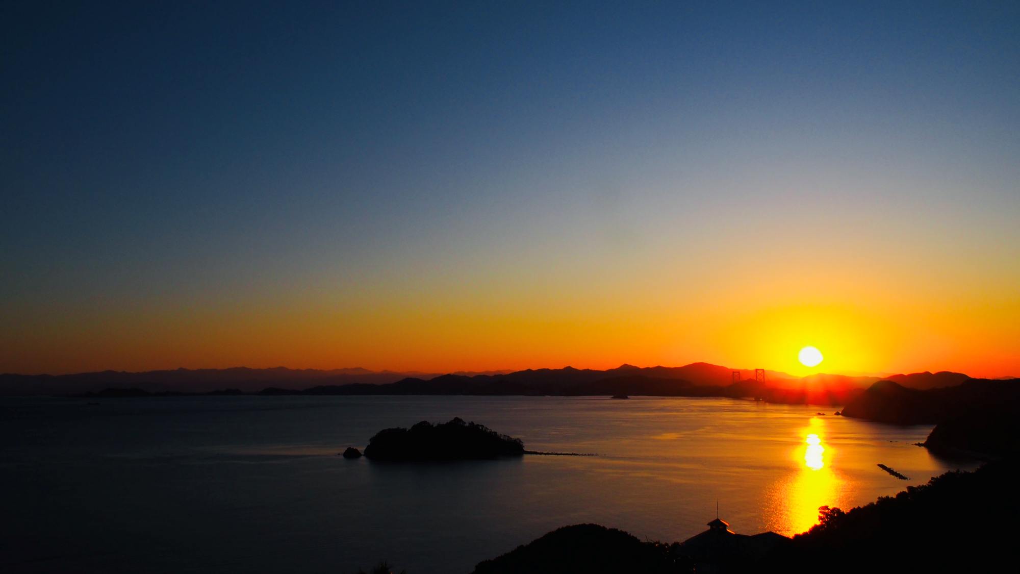 2025年6月28日OPEN！美しい夕景を望める「KOHAKUテラス」イメージ