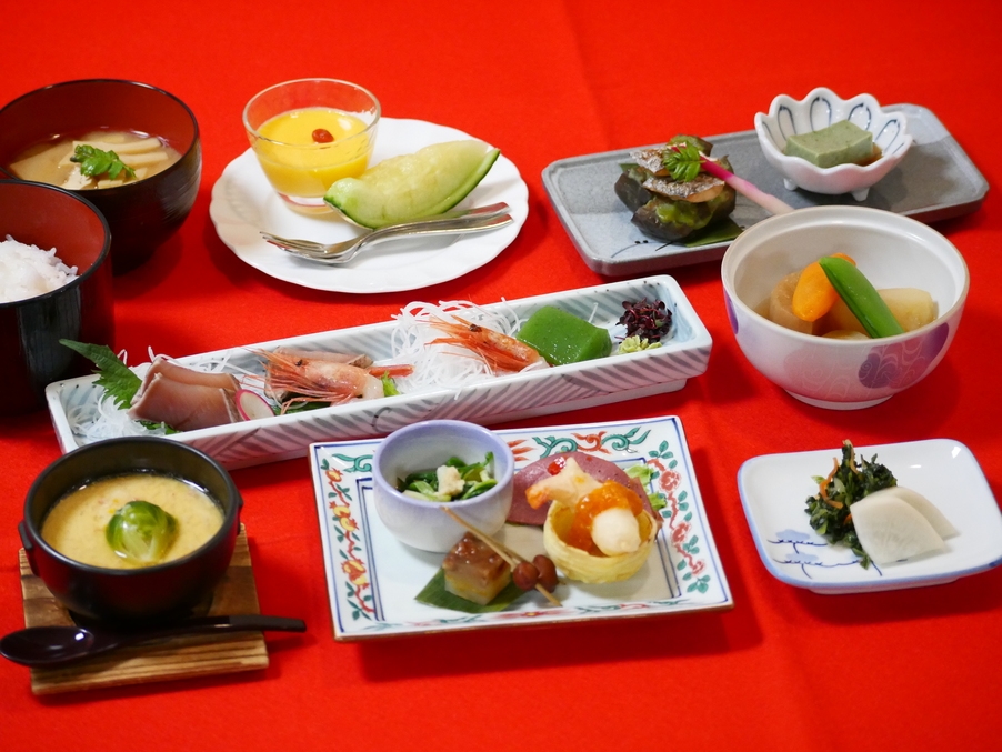 【２食付】《期間限定》ボリューム控えめのミニ和食膳プラン