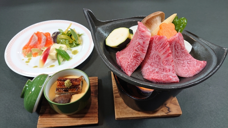 ＜７月〜９月＞◆夏の特選プラン◆山形牛鉄板焼き＆ニジサクラと季節野菜のカルパッチョ