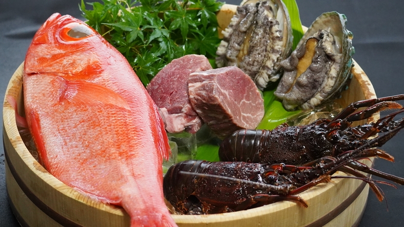 【お得に泊まる】お手軽に五感で楽しむ季節のミニ会席プラン＜1泊2食付＞