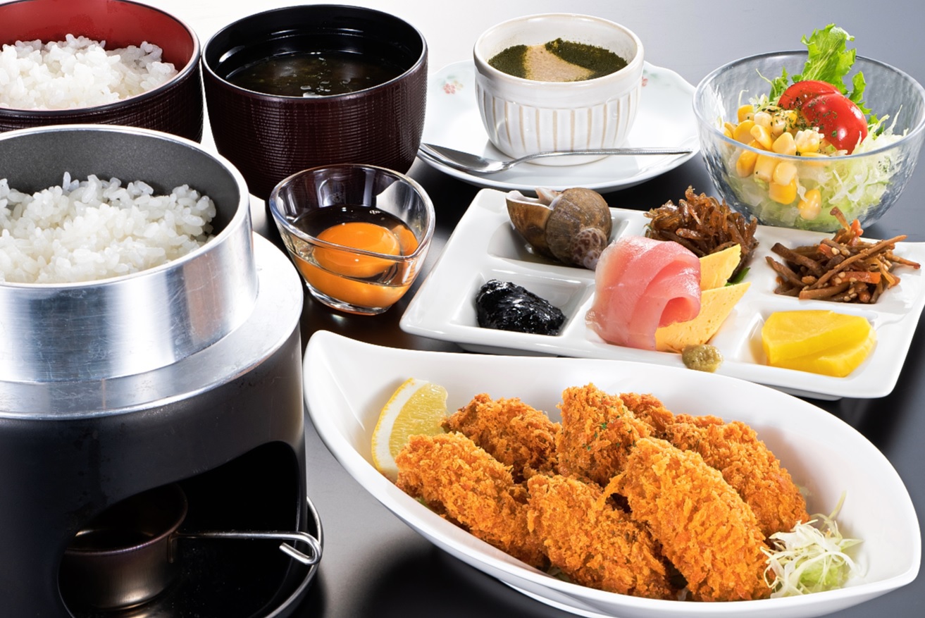 【夕・朝食付】美し国三重のグルメを気軽に堪能！お手軽夕食付プラン　「鳥羽産カキフライ定食」コース