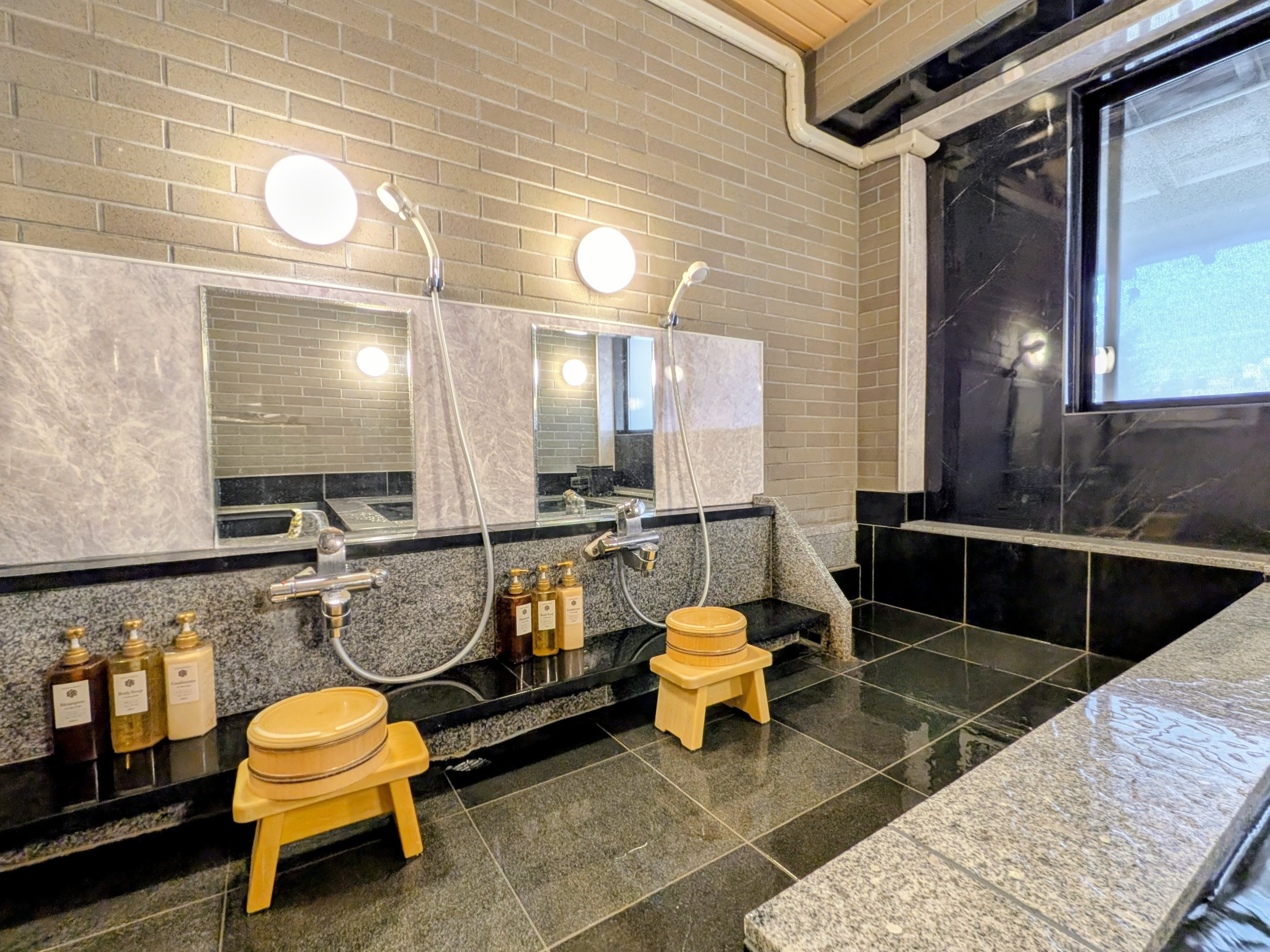 貸切風呂『百福の湯』