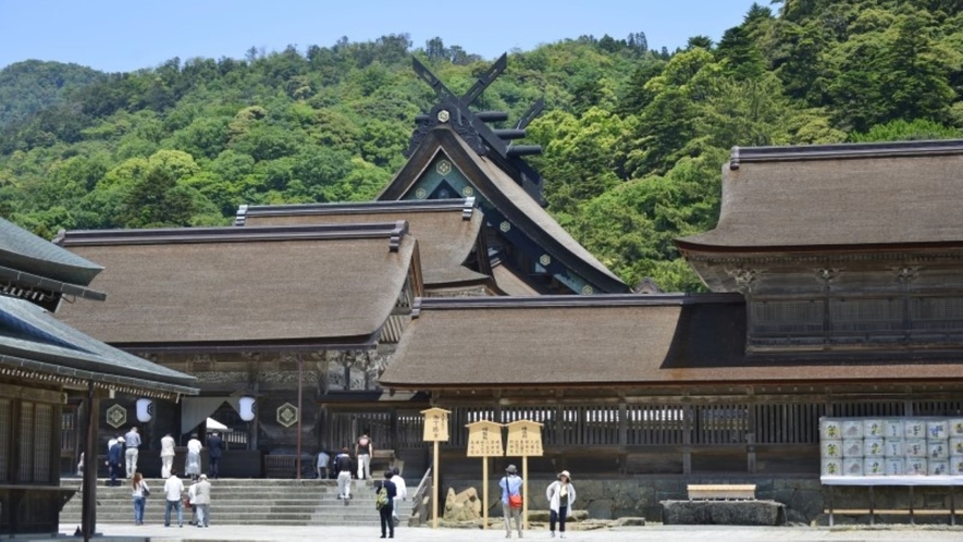 縁結びで有名な出雲大社まで車で１５分！！是非、出雲観光の拠点としてご利用下さい☆ミ