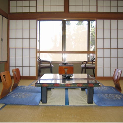 和室（トイレなし・洗面台付・２F）