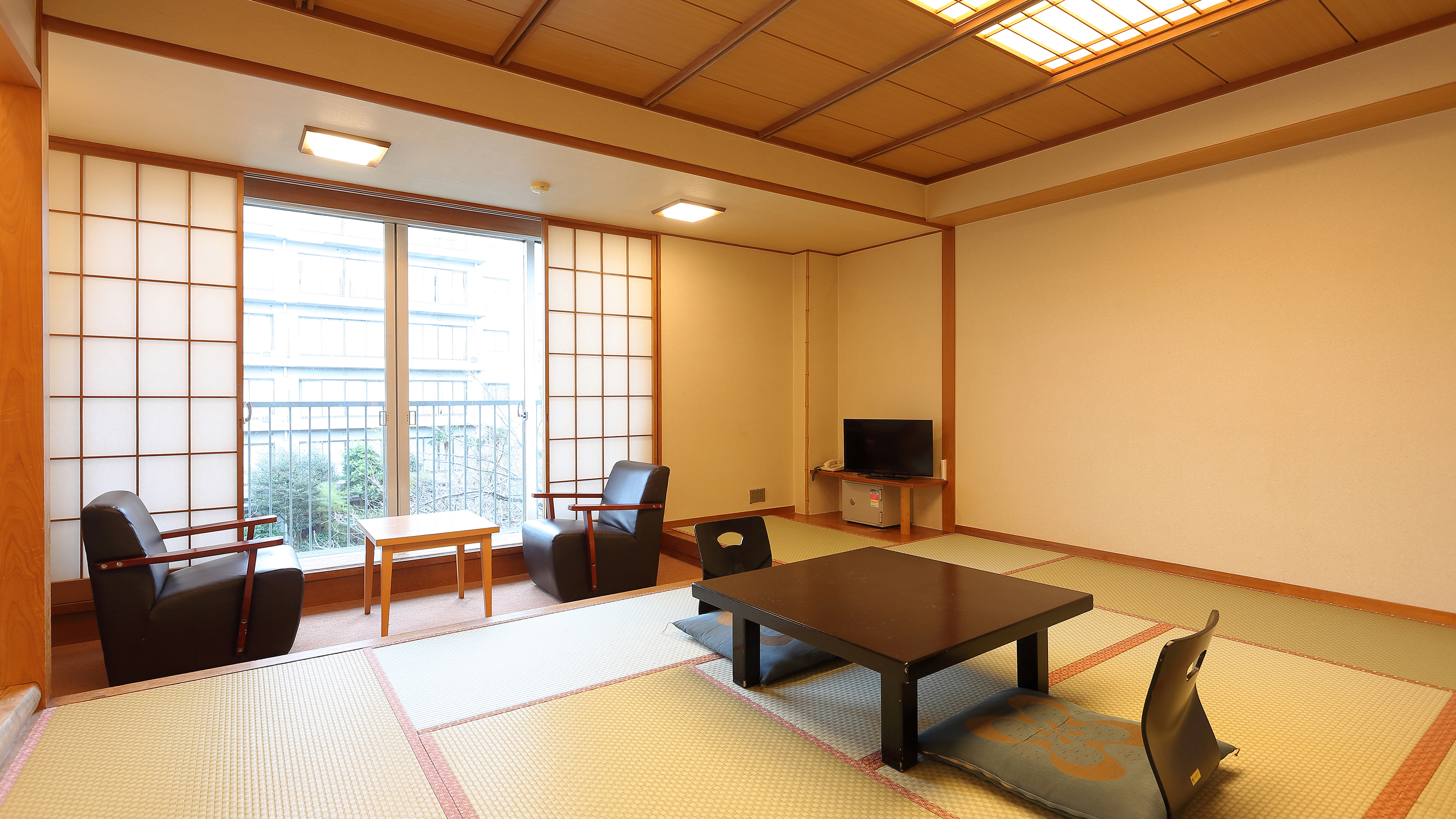 和室10畳（階段有）一例