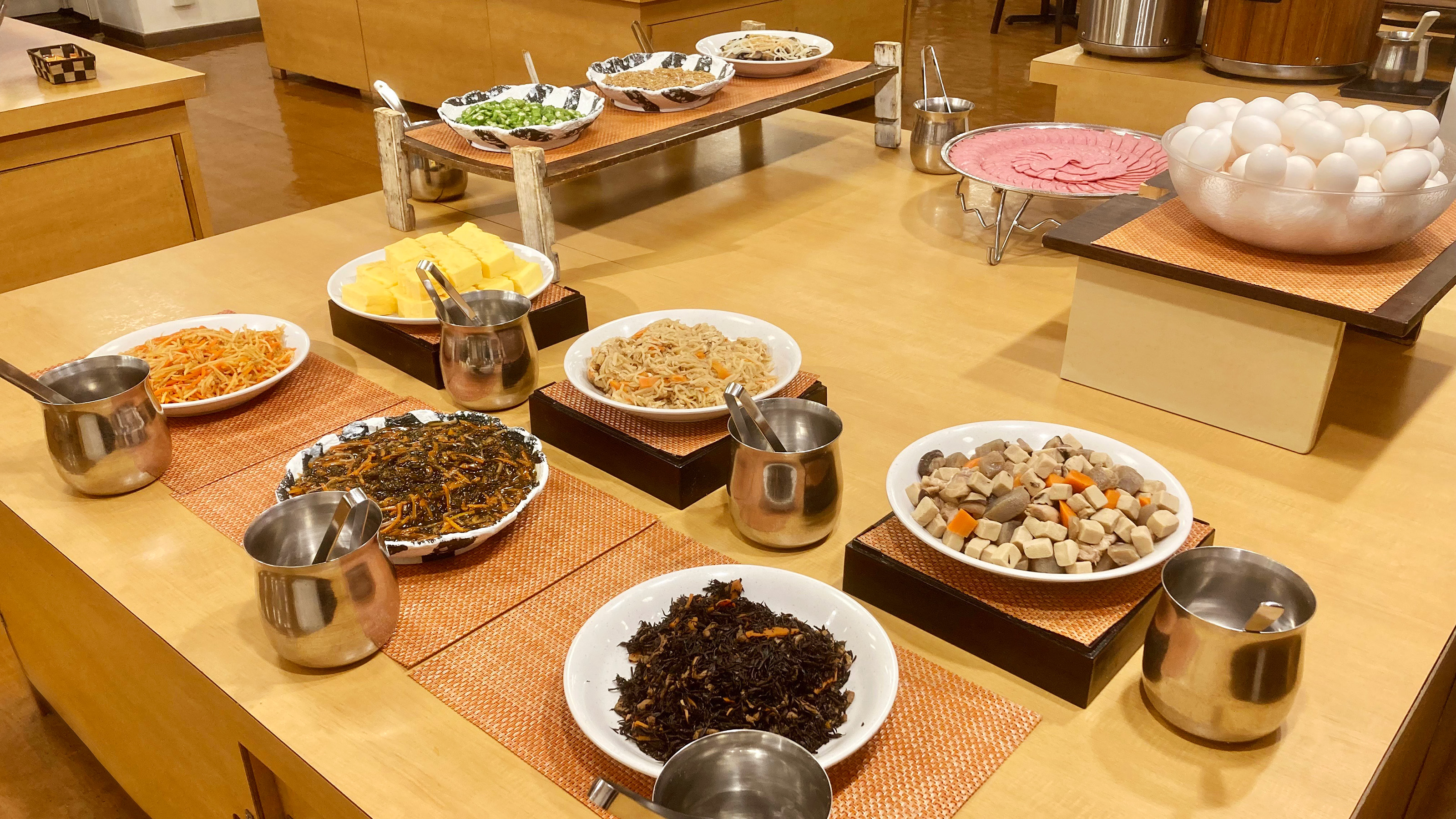 朝食バイキング一例