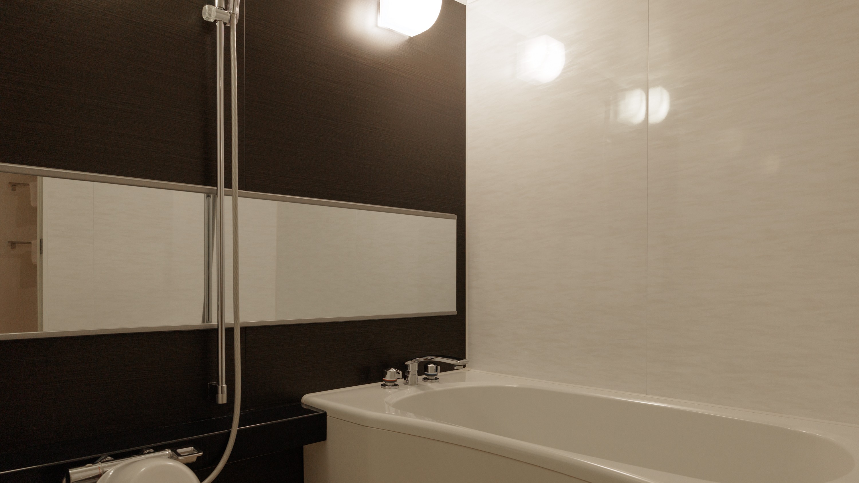 バスルーム（ロイヤルスイートルーム）　　奈良プラザホテル・奈良健康ランド