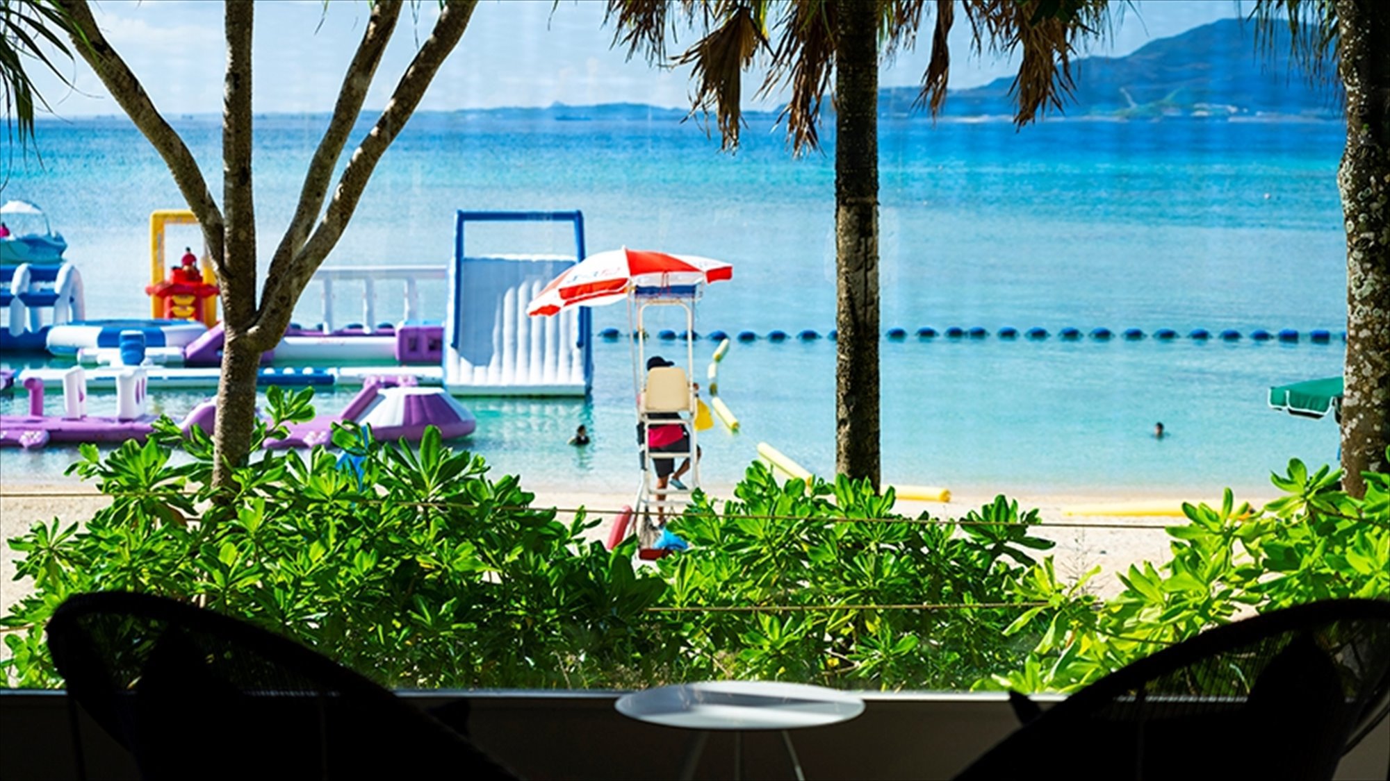 【楽天月末セール】お得にリゾート　ビーチは歩いて30秒！沖縄を満喫（食事なし）