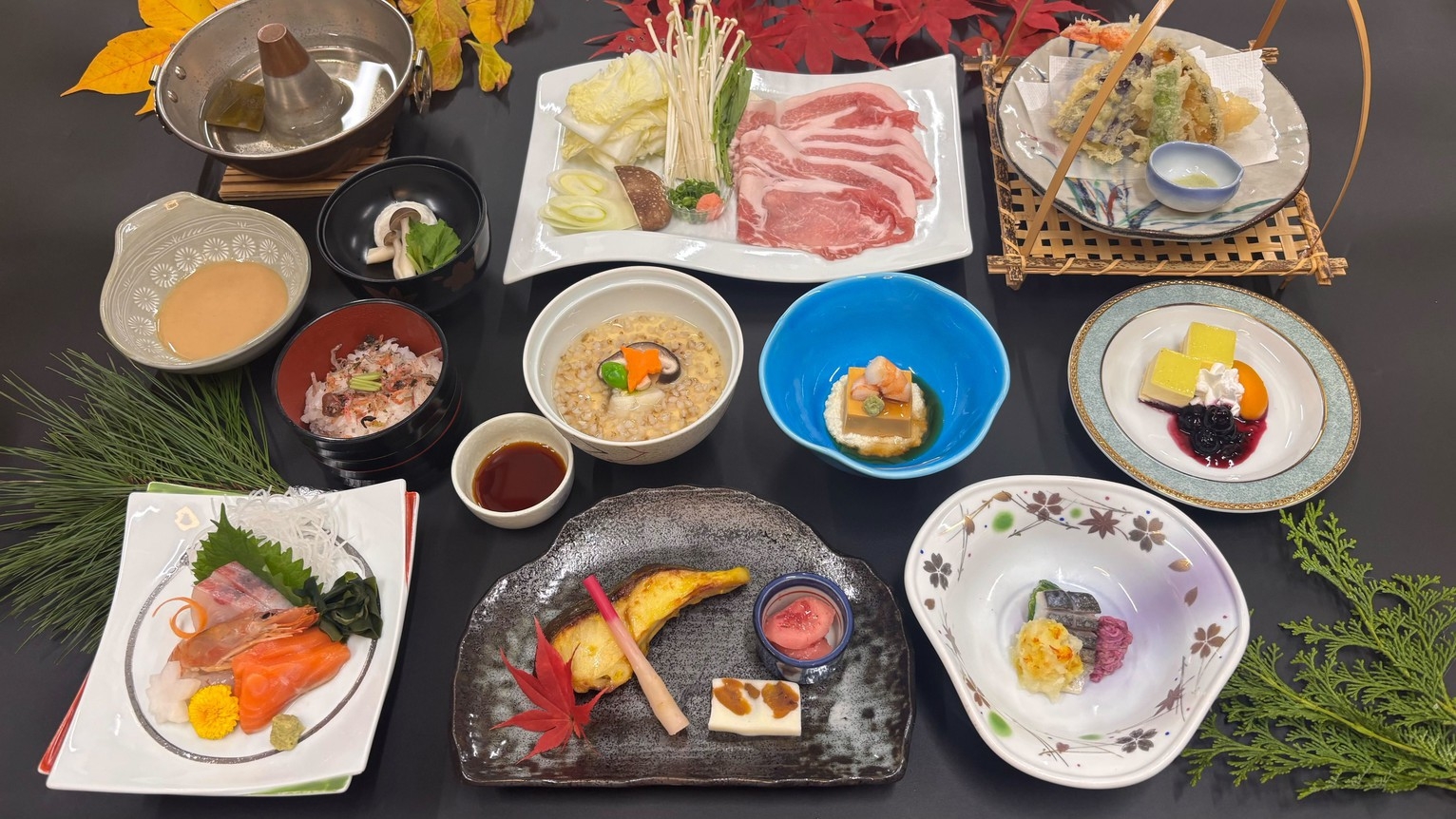 【さき楽30】５％OFF！旬や地産の食材を楽しめる　四季折々のスタンダード御膳＜夕食・朝食付＞