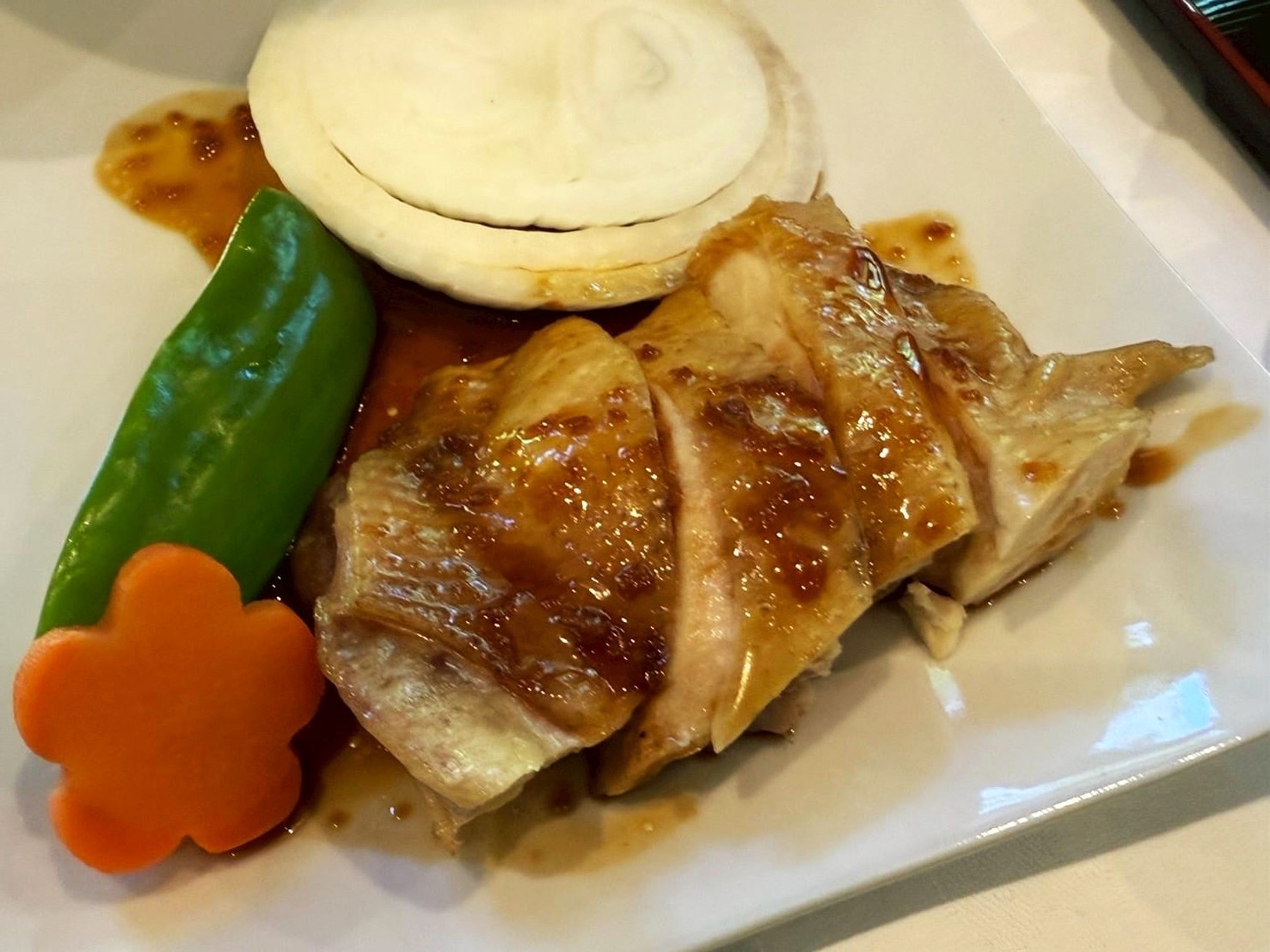 葛尾村産鶏で食べ応えを実感｜「葛尾鶏御膳」１泊夕食付きプラン