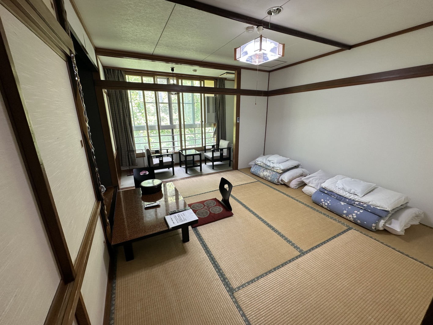 8畳和室　皆様のお越しをお待ちしております