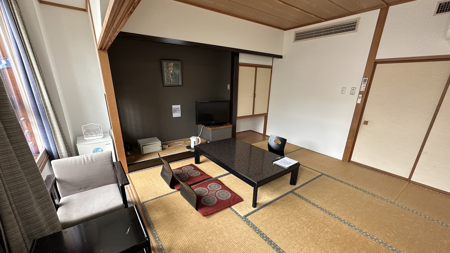 10畳和室　2名、3名のご利用です