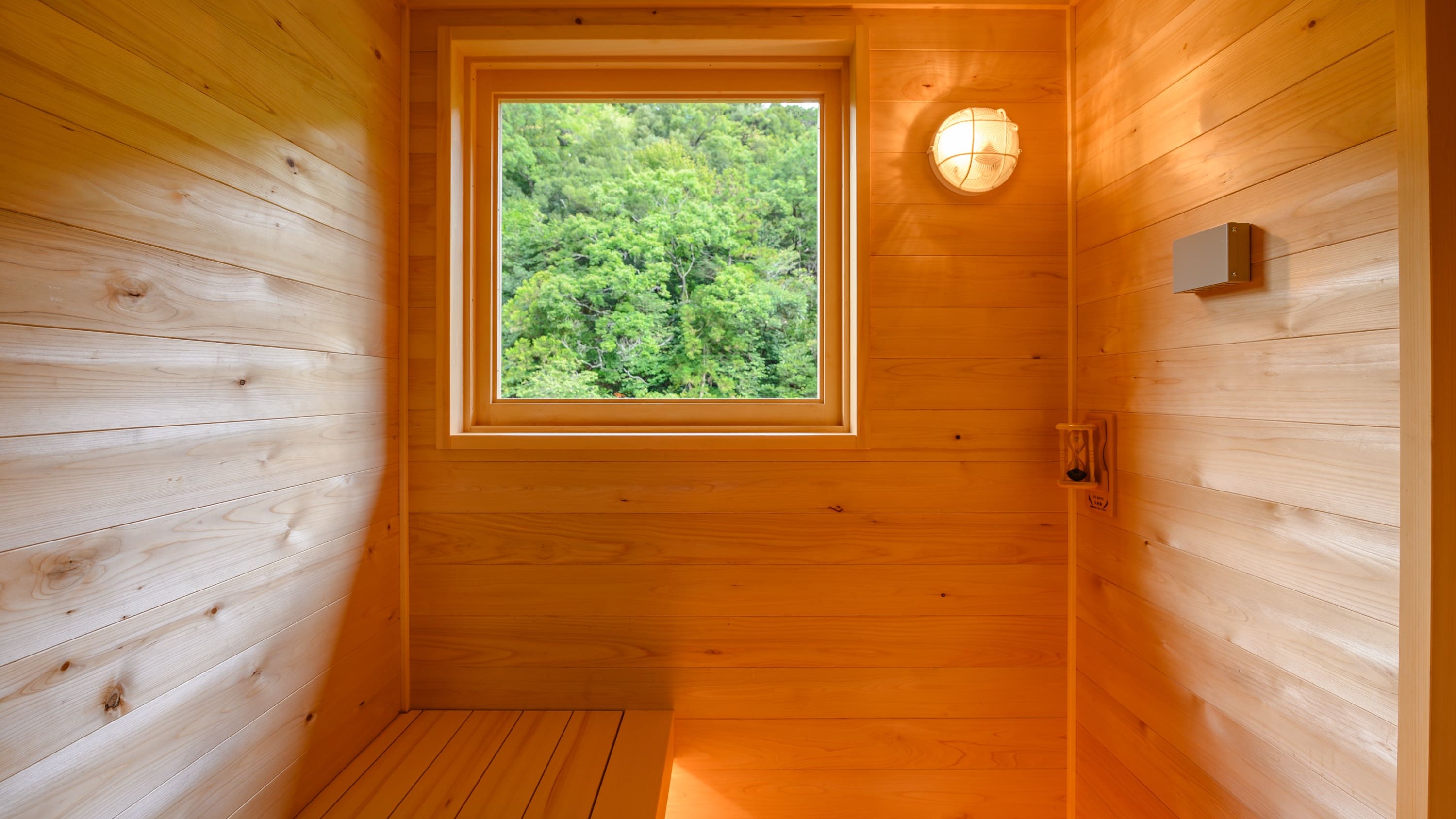 【源泉露天風呂＆サウナ付き洋室ツイン】サウナイメージ