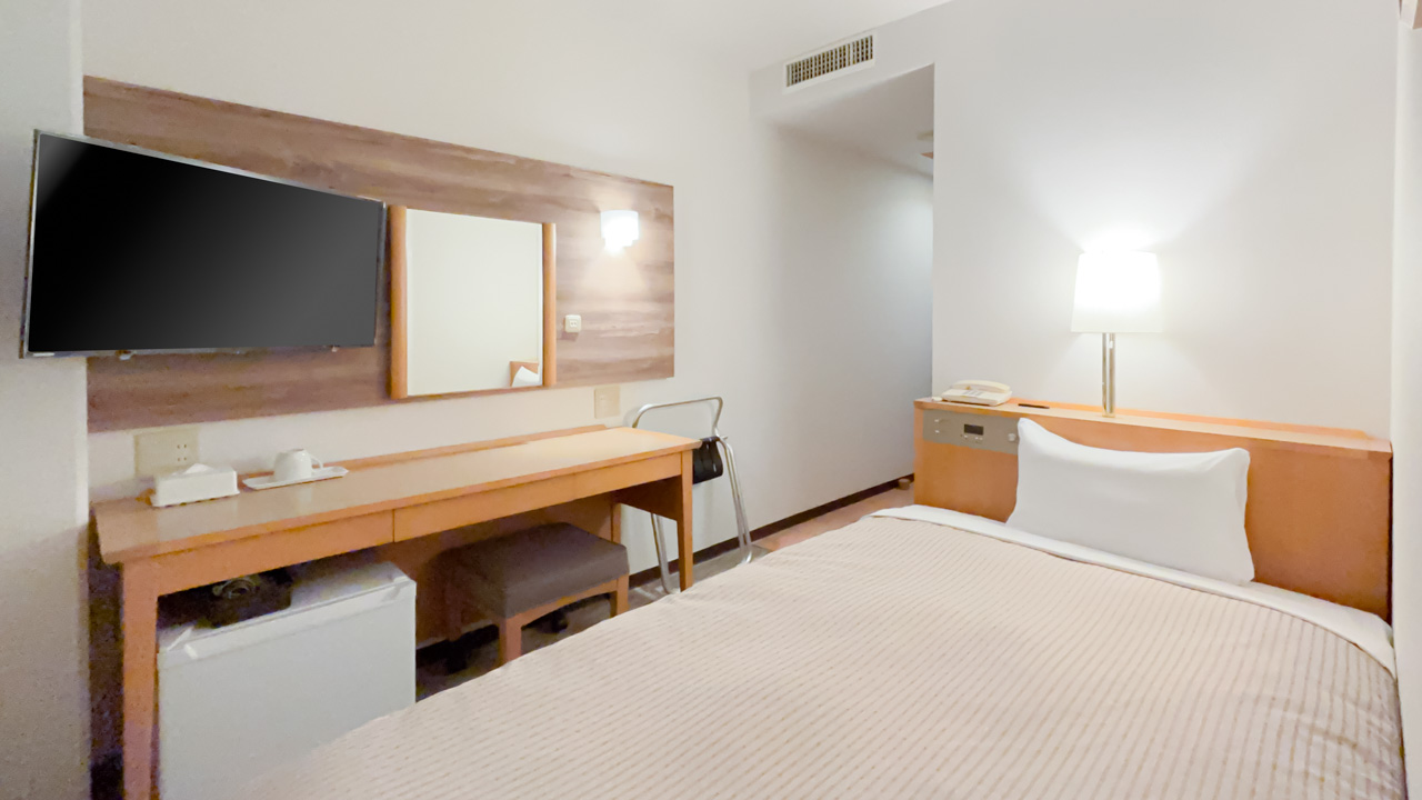 シングルルーム 12平米 ベッド幅：123cm