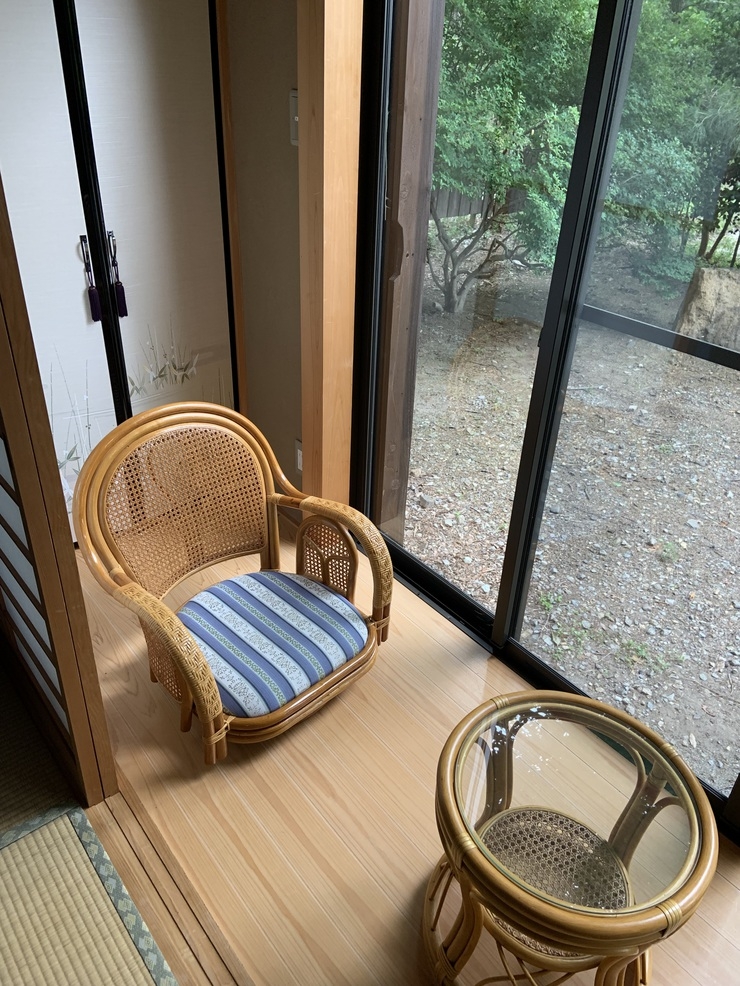 【山つつじ】ロフトと和室のある山小屋風の貸別荘-8名様
