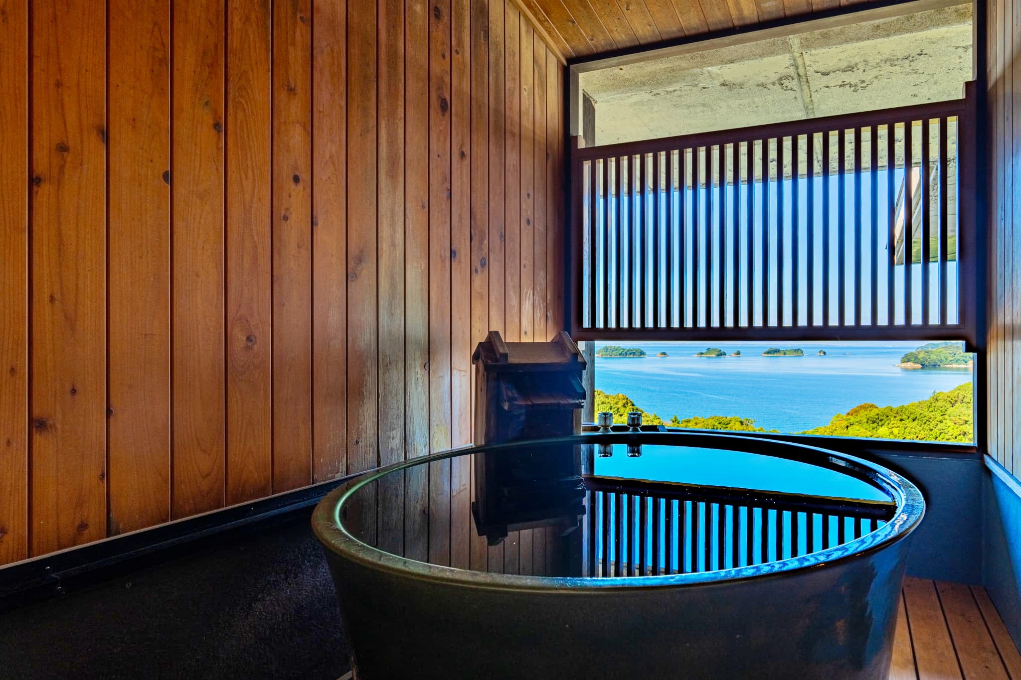 飛島館スイート露天風呂(一例)※選択不可