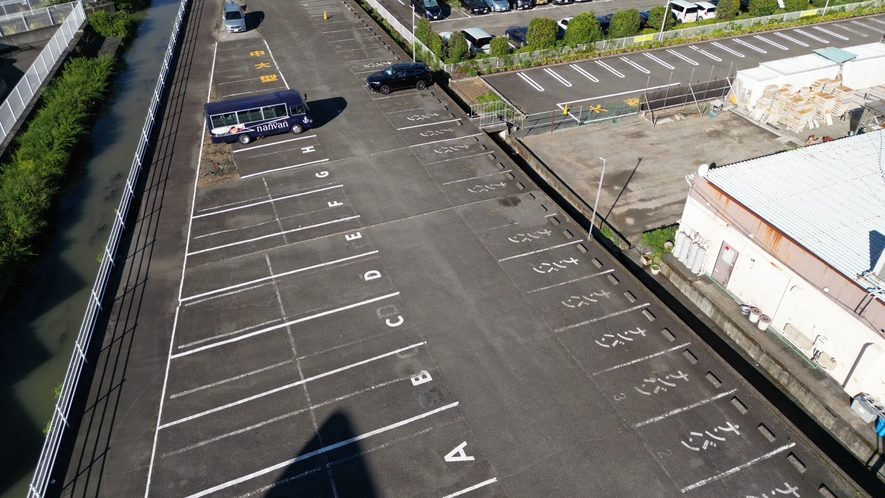 無料中型車専用駐車場　ホテルから100ｍほど※要予約