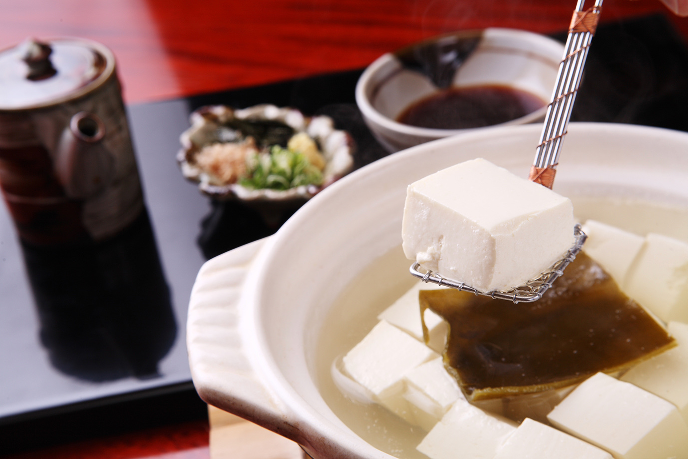 南禅寺名物の湯豆腐