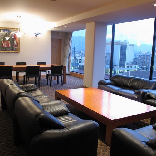 Suite Room (Living Room)