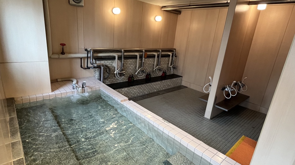 【無料朝食付きスタンダードプラン】ビジネスや観光拠点にどうぞ！新たに高速Wi-Fi完備