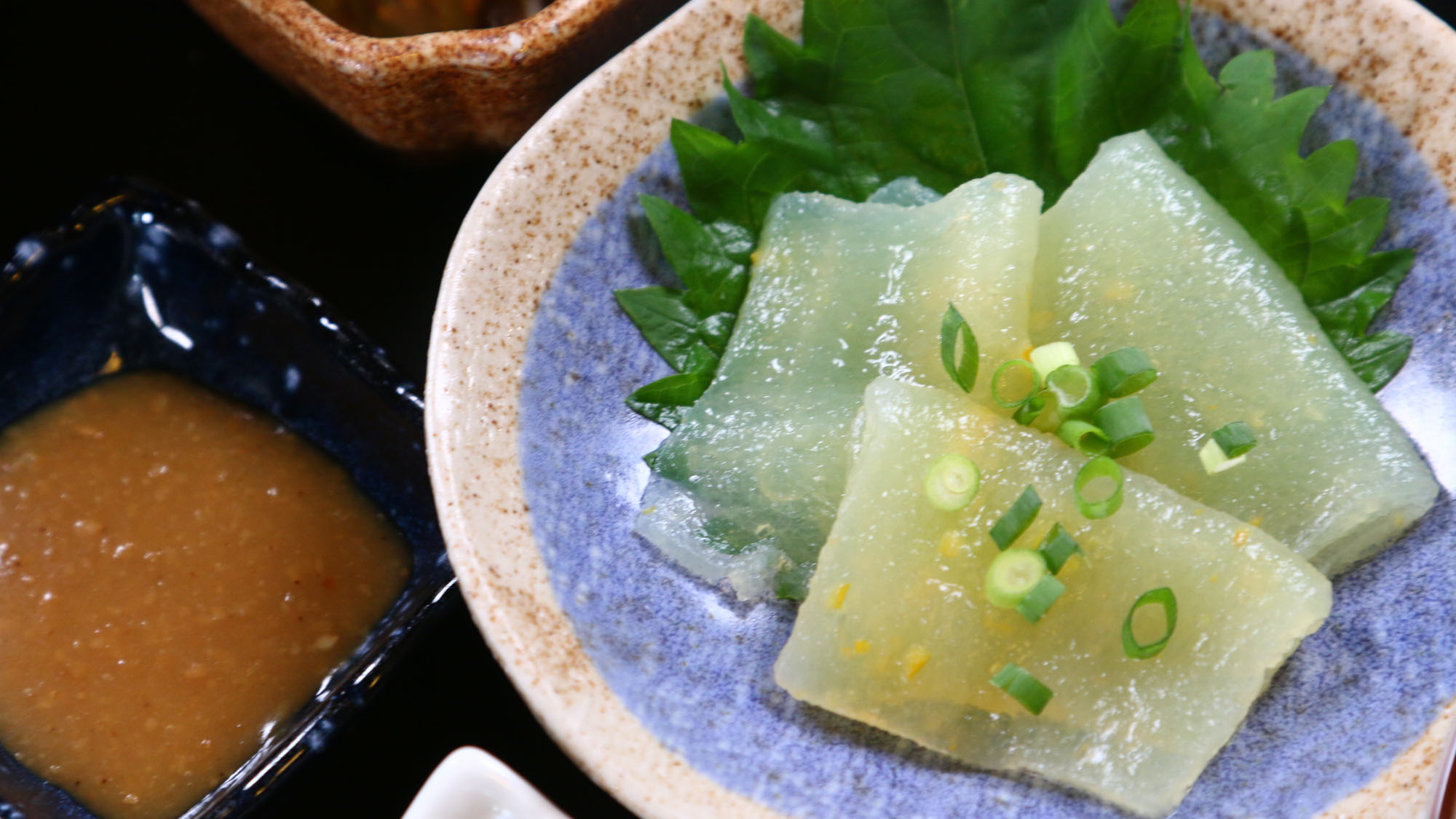 【料理単品】柚子の刺身こんにゃく　からし酢味噌付き*