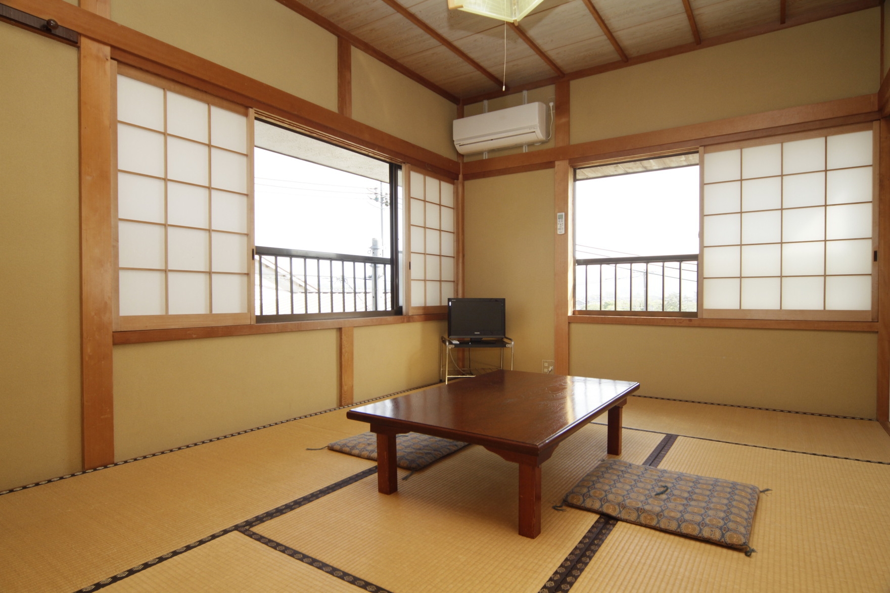【素泊まりプラン】海まで徒歩3分のアットホームな宿♪