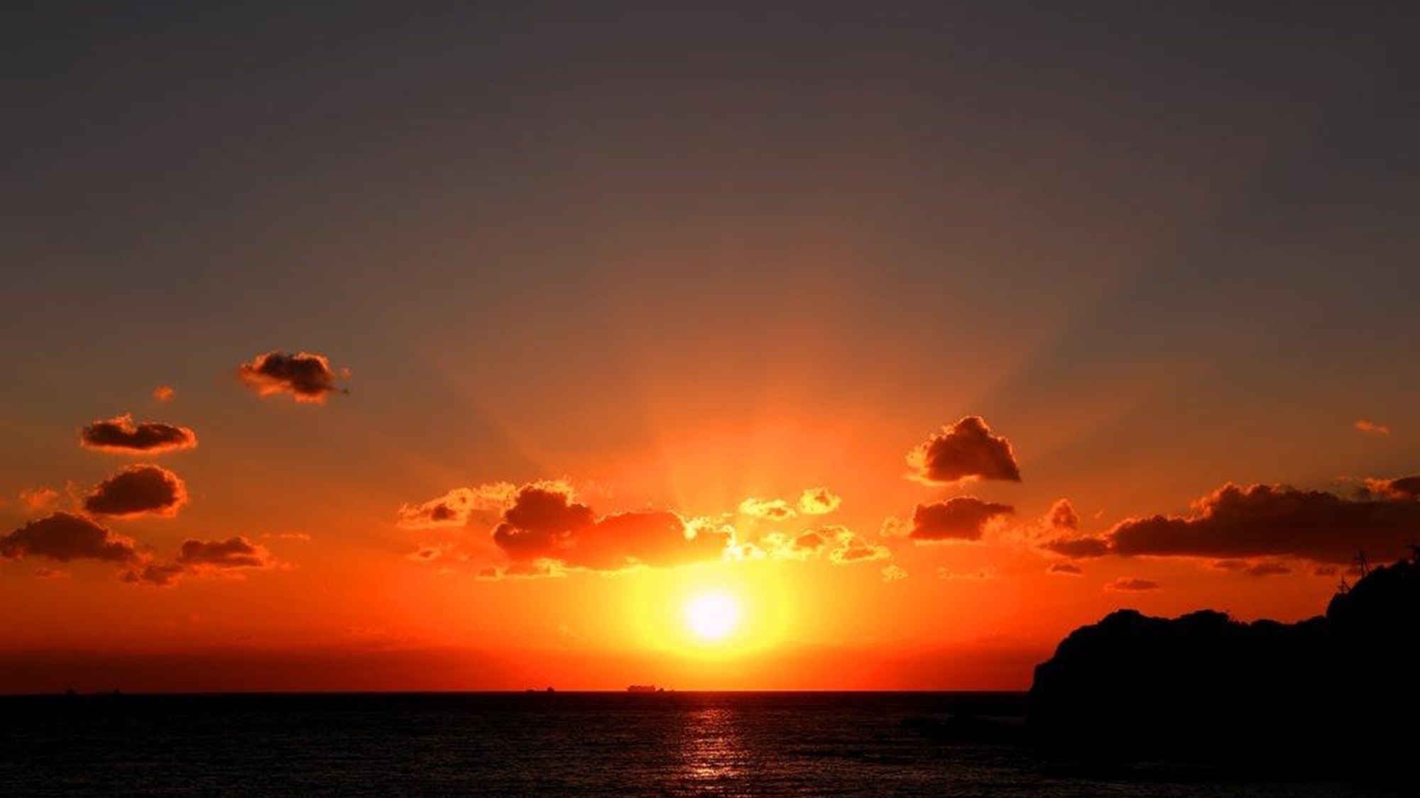 【年末年始限定◆一棟貸切】新年を祝う　活き伊勢海老と旬魚介の和創作コース〜土鍋炊きご飯付〜