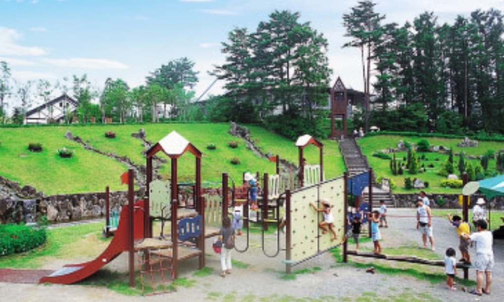 【平日限定】■牧歌の里〜グリーンシーズン〜入園券付■ご飯は銀シャリの釜炊！スタンダード2食付