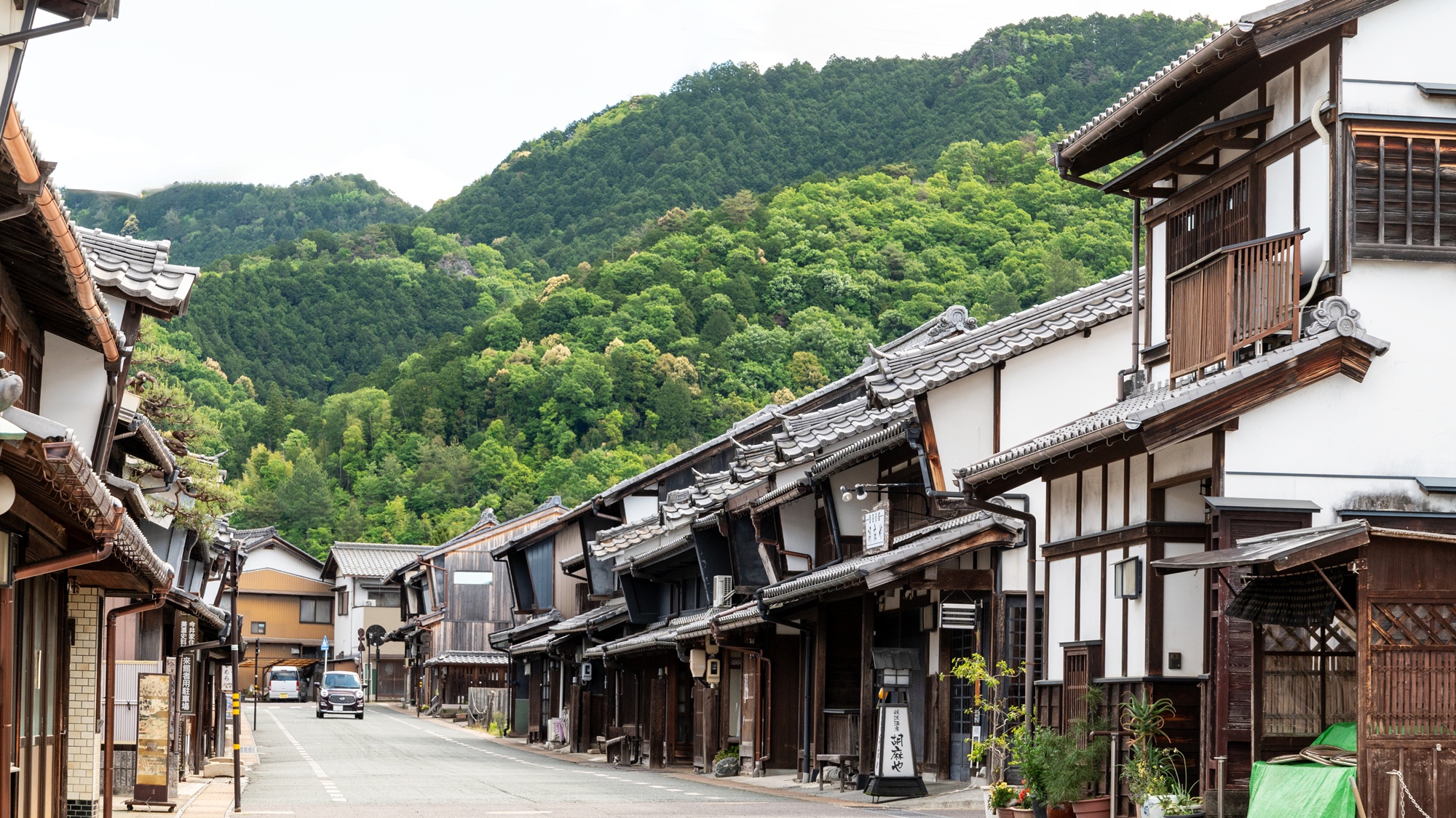 *【美濃市うだつの上がる街並み】車で約55分