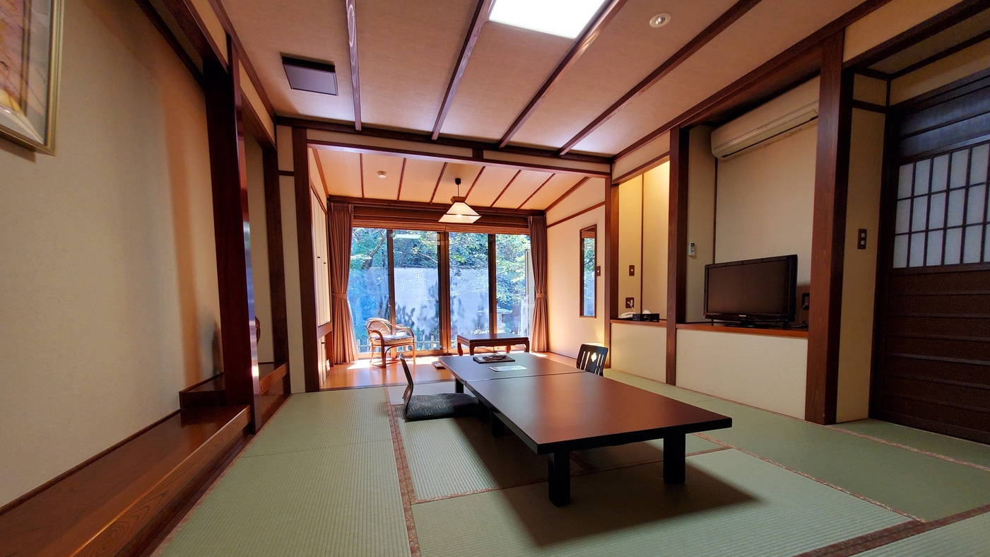 【花見特典付♪】お部屋でお花見！満開の桜を楽しもう♪お風呂に入りながら見る夜桜も格別♪