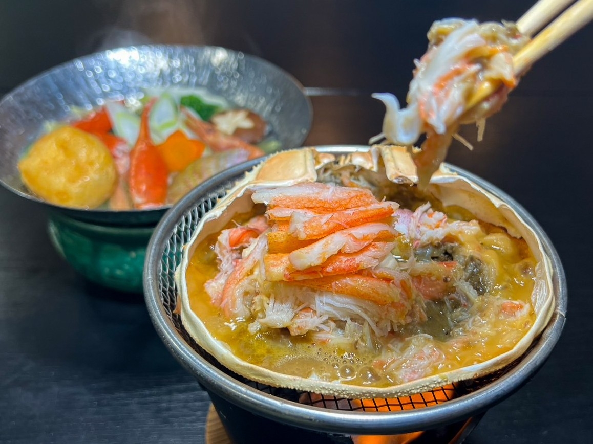 【蟹香る晩餐】夕食は「新潟の海の幸と和牛コース＋蟹みそ甲羅焼と海鮮鍋」