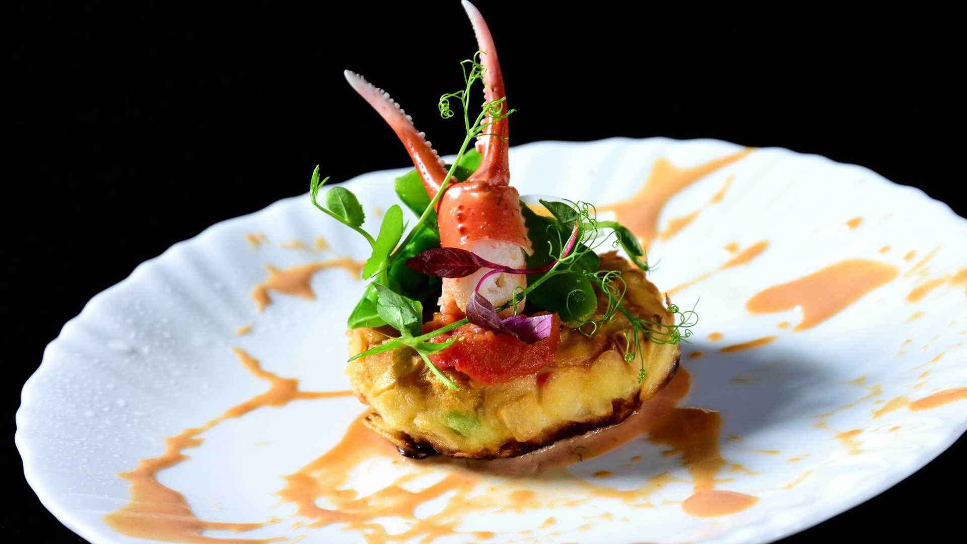 【美食を愉しむ】夕食は「新潟の海の幸と和牛コース」〜個室で過ごす晩餐〜