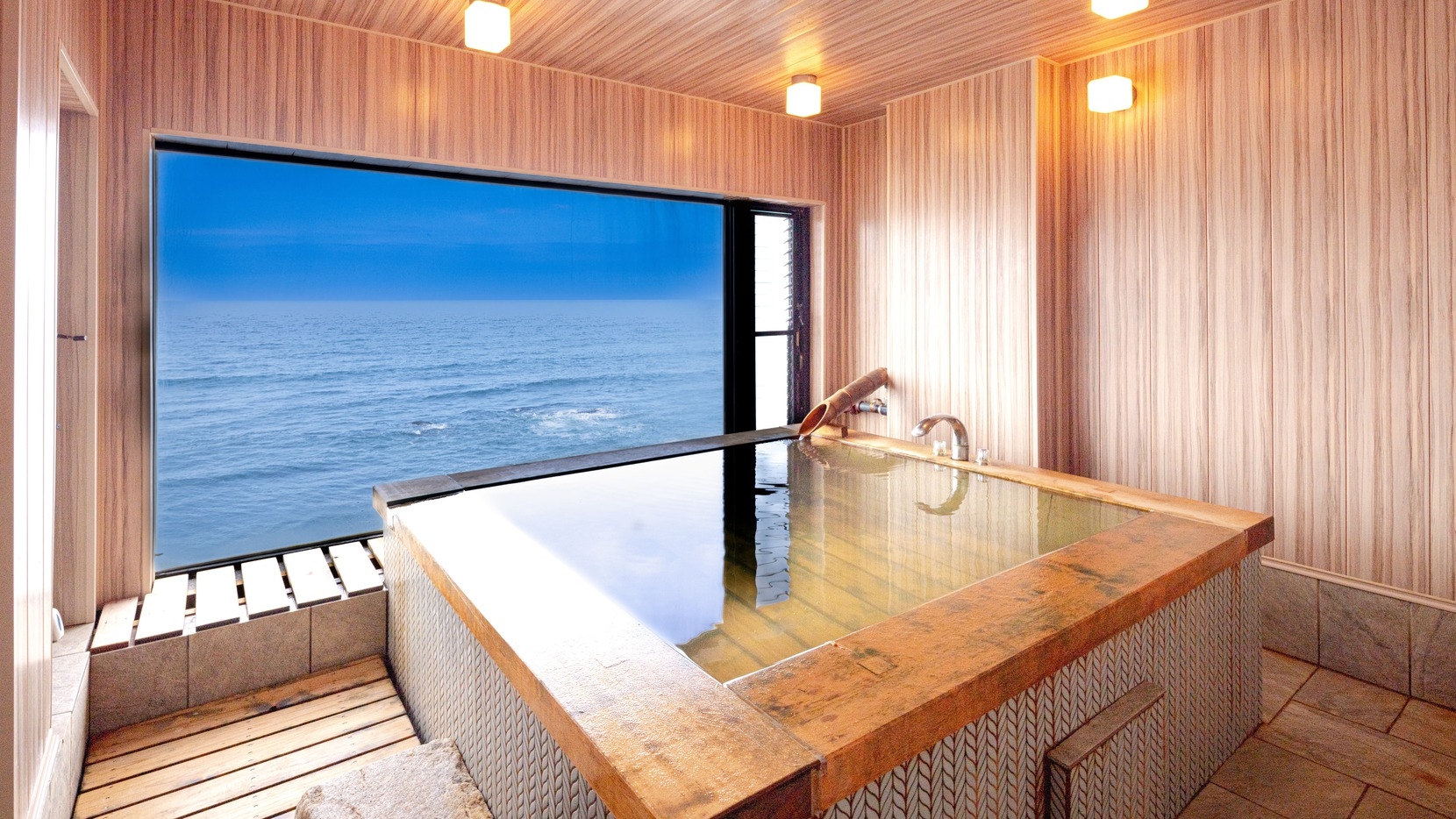 【カップルプラン｜貸切風呂】大切な方とおこもりステイ！海を眺める温泉でゆったり◆アイス付（１泊２食）