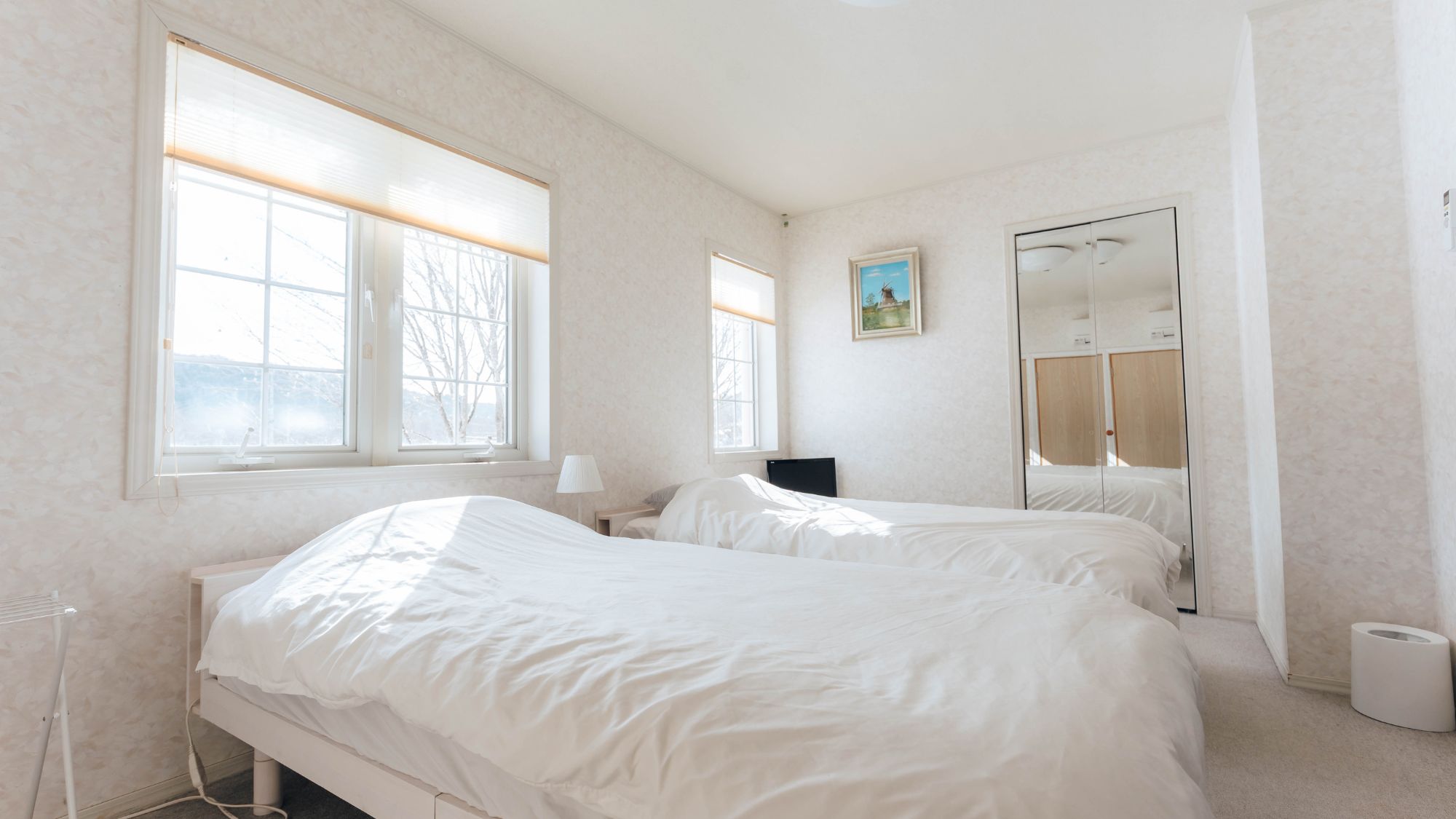 ツイン＋屋根裏部屋《３名布団》【バストイレ付】