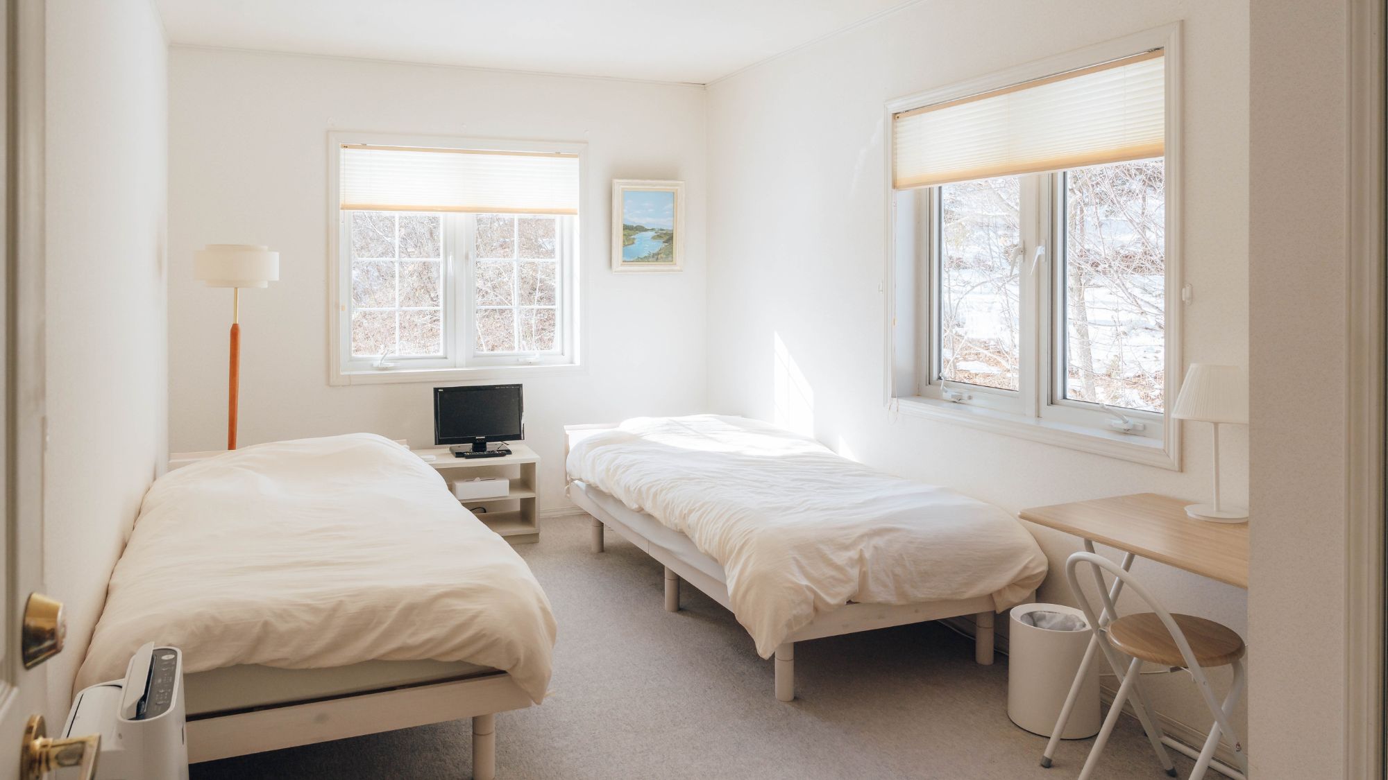 ツインルーム【バストイレ付】 